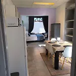Cosy Engyh House 3 * Dour
