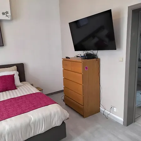 Cosy Engyh House 3 Dour