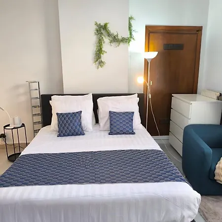 Engyh House2 Apartment Dour