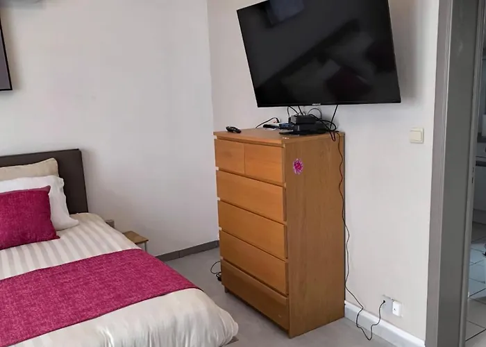 Cosy Engyh House 3 Dour